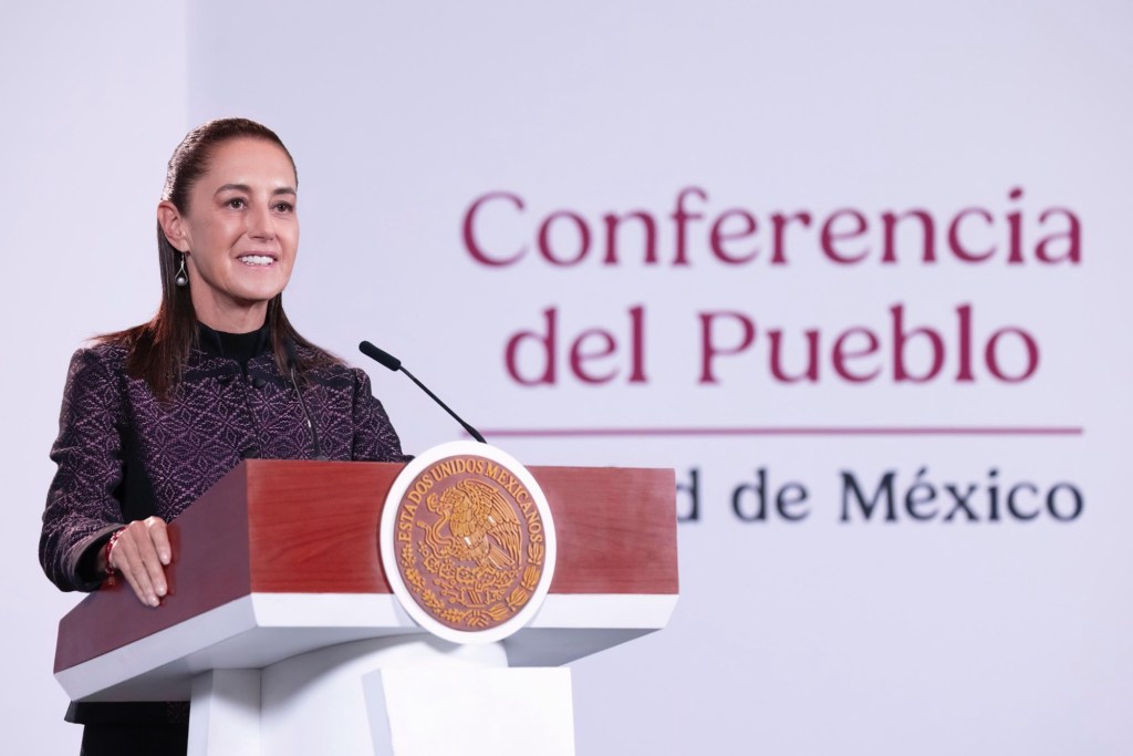 Sheinbaum destaca reducción de 36% en feminicidios y más de 1.4 millones de servicios en Centros LIBRE